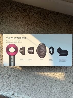 New Dyson Supersonic Hair Dryer – Pink and Silver with Attachments